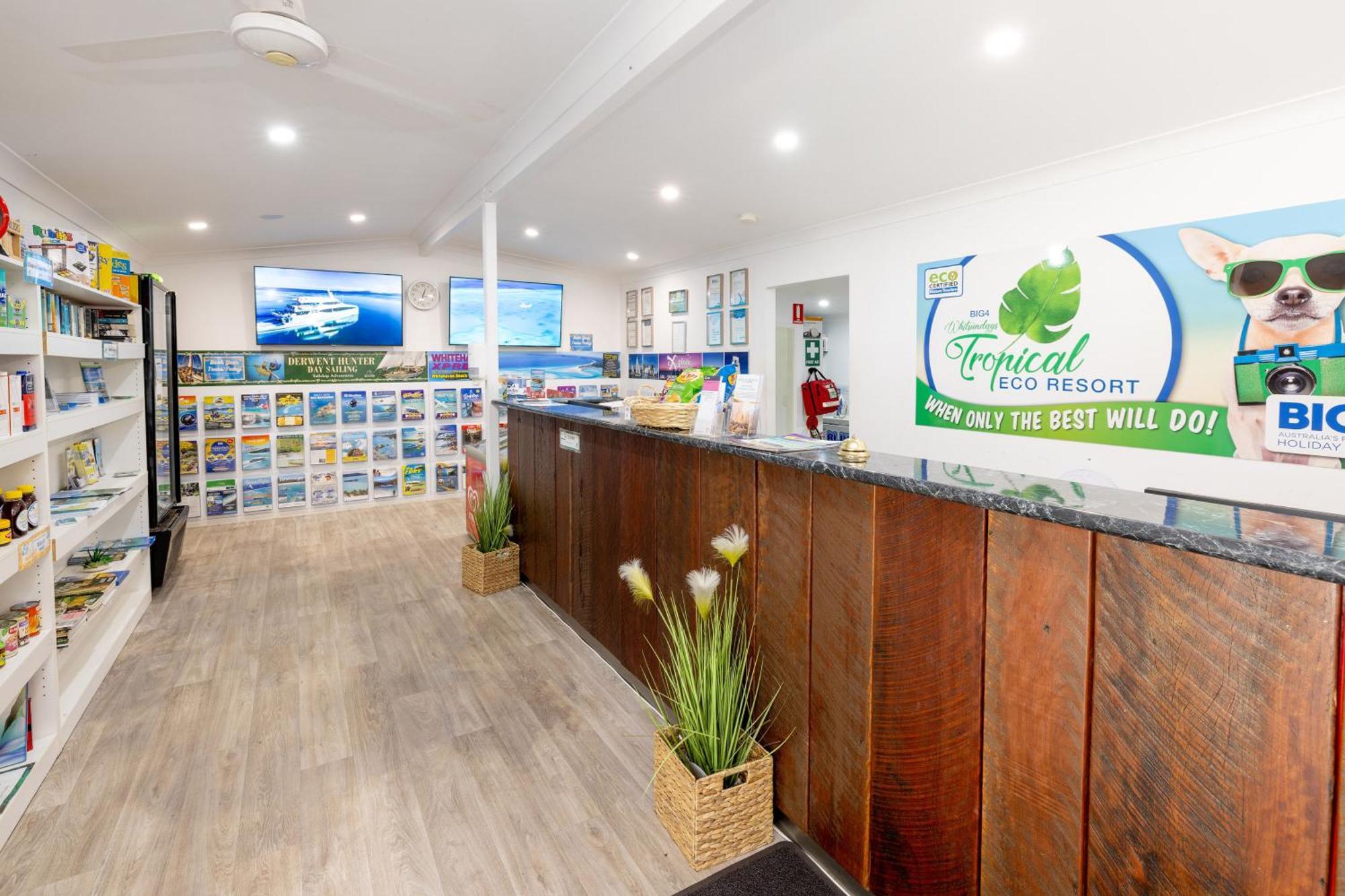 Big4 Whitsundays Tropical Eco Resort Airlie Beach Esterno foto